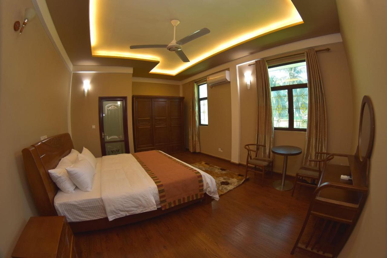 Calyx Grand Fuvahmulah Hotel Eksteriør billede