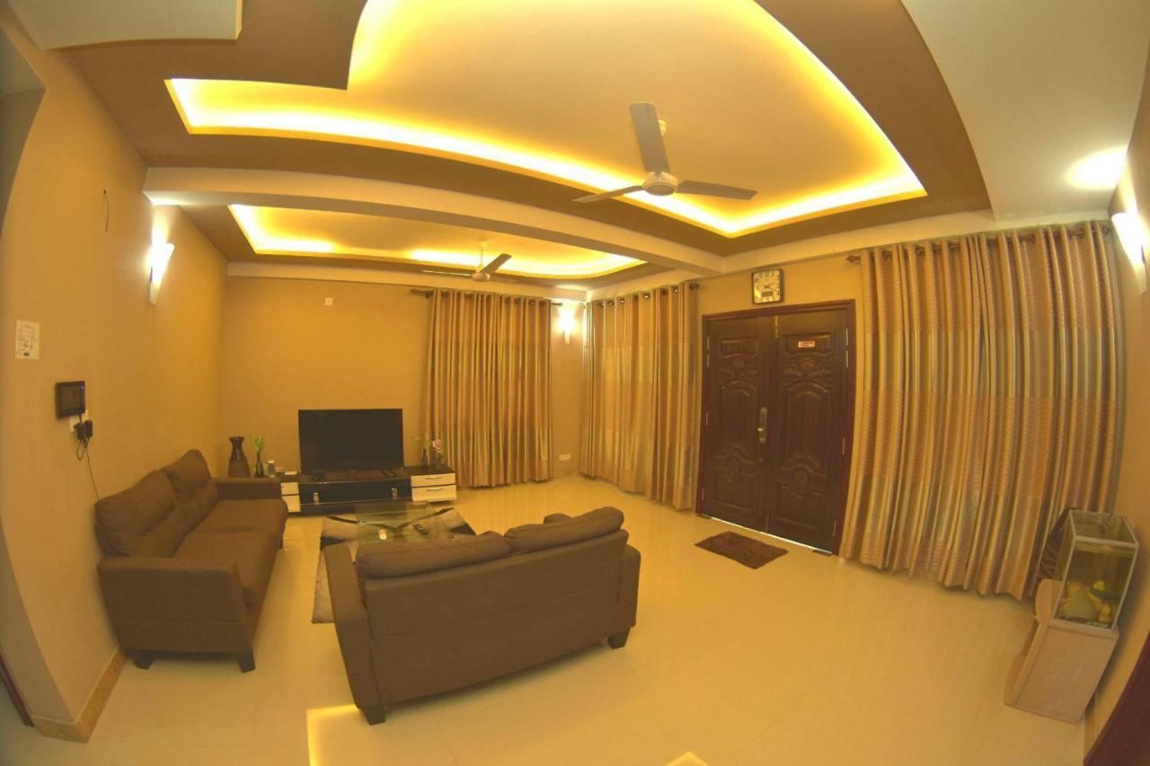 Calyx Grand Fuvahmulah Hotel Eksteriør billede